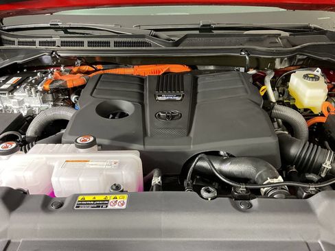 New 2026 Toyota Sequoia Platinum AWD/4WD image 28