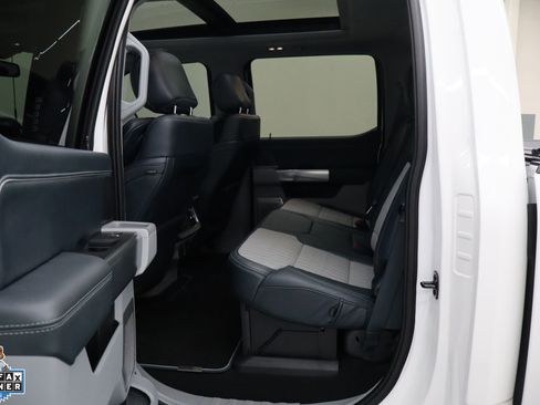 Certified 2024 Ford F250 Limited w/ FX4 Off-Road Package AWD/4WD image 24