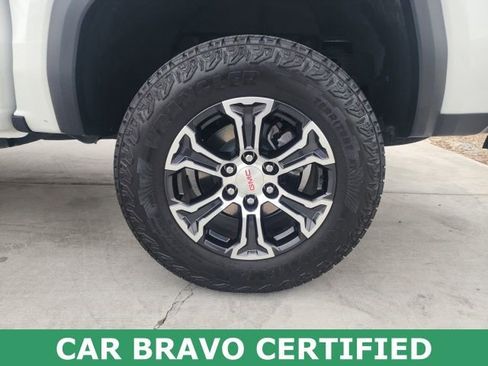 Certified 2025 GMC Canyon AT4 image 20