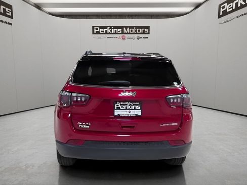 Used 2025 Jeep Compass Limited AWD/4WD image 4