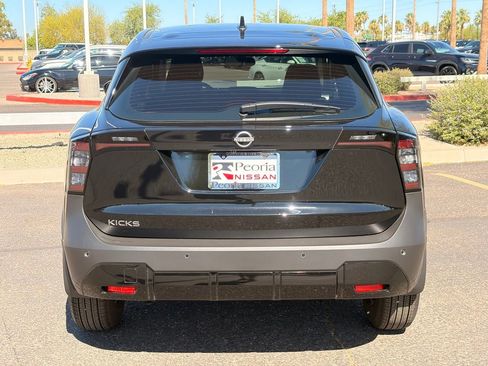 Used 2026 Nissan Kicks S FWD image 5