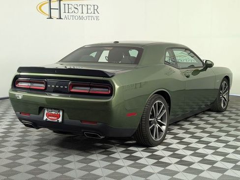 Used 2023 Dodge Challenger R/T RWD image 5