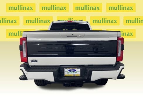 New 2026 Ford F250 Platinum AWD/4WD image 7