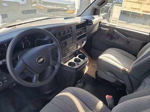 New 2024 Chevrolet Express 3500 w/ Power Convenience Package image 18