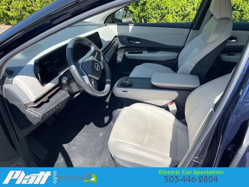 Used 2023 Nissan Ariya FWD image 19