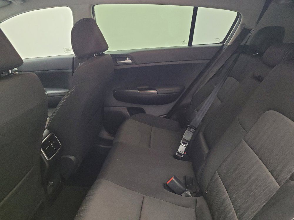 Used 2021 Kia Sportage LX FWD image 18