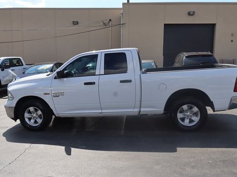 Used 2019 RAM 1500 Tradesman w/ Chrome Plus Package AWD/4WD image 4