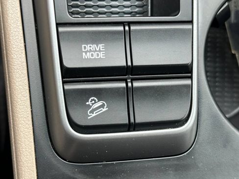 Used 2018 Hyundai Tucson SEL Plus w/ Cargo Package FWD image 19