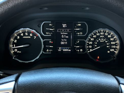Used 2020 Toyota Tundra SR5 w/ SR5 Upgrade Package RWD image 20
