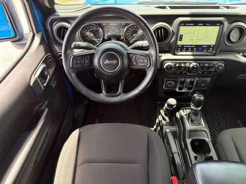 Used 2022 Jeep Wrangler Unlimited Sport AWD/4WD image 18