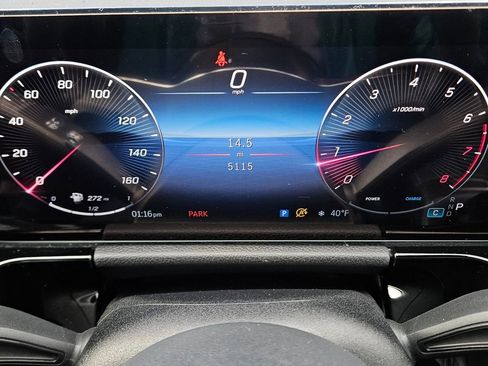 Certified 2025 Mercedes-Benz GLA 250 4MATIC image 25