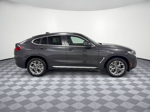 Certified 2025 BMW X4 xDrive30i AWD/4WD image 8