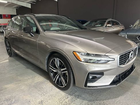 Used 2020 Volvo V60 T6 R-Design w/ Protection Package Premier FWD image 3