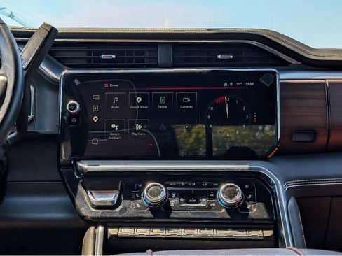 Used 2024 GMC Sierra 2500 Denali Ultimate w/ Max Trailering Package AWD/4WD image 20