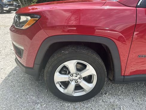 Used 2019 Jeep Compass Latitude w/ Popular Equipment Group AWD/4WD image 33