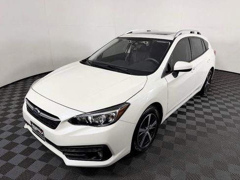 Used 2021 Subaru Impreza 2.0i Premium AWD/4WD image 2