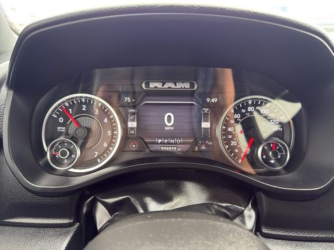 Used 2022 RAM 1500 Big Horn AWD/4WD image 17