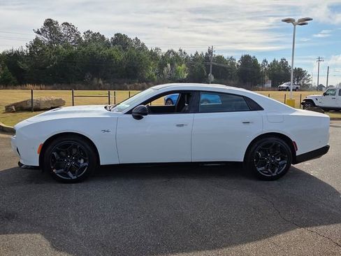 New 2026 Dodge Charger GT w/ Driver Convenience Group AWD/4WD image 5