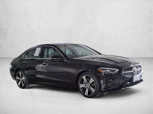 Used 2025 Mercedes-Benz C 300 Sedan image 6