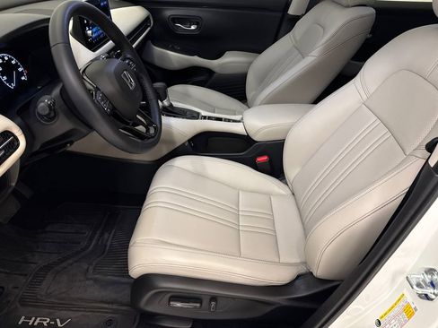 Certified 2025 Honda HR-V EX-L image 18