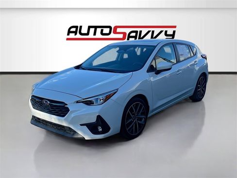 Used 2024 Subaru Impreza 2.0i Sport image 3