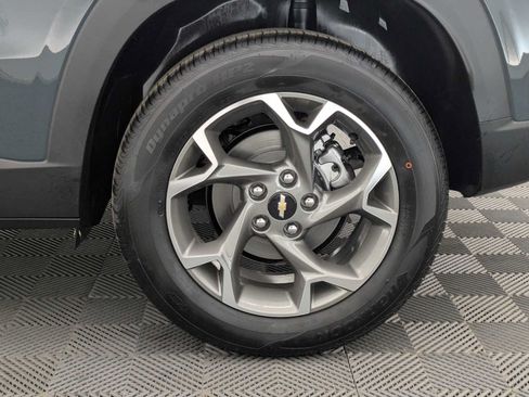New 2026 Chevrolet Trax LT w/ Driver Confidence Package FWD image 14