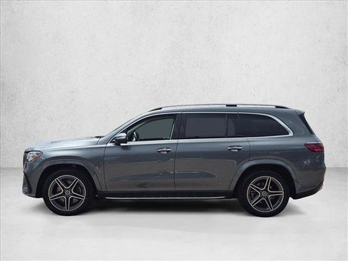 Used 2026 Mercedes-Benz GLS 450 4MATIC image 5