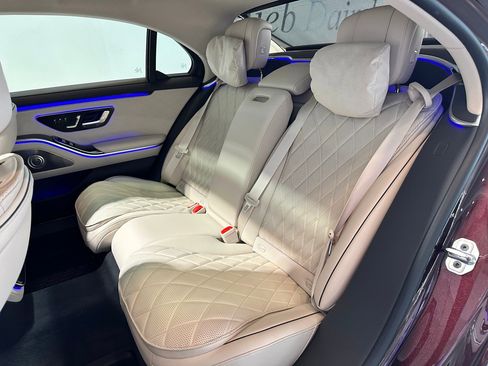 Used 2026 Mercedes-Benz S 580 4MATIC Sedan image 33