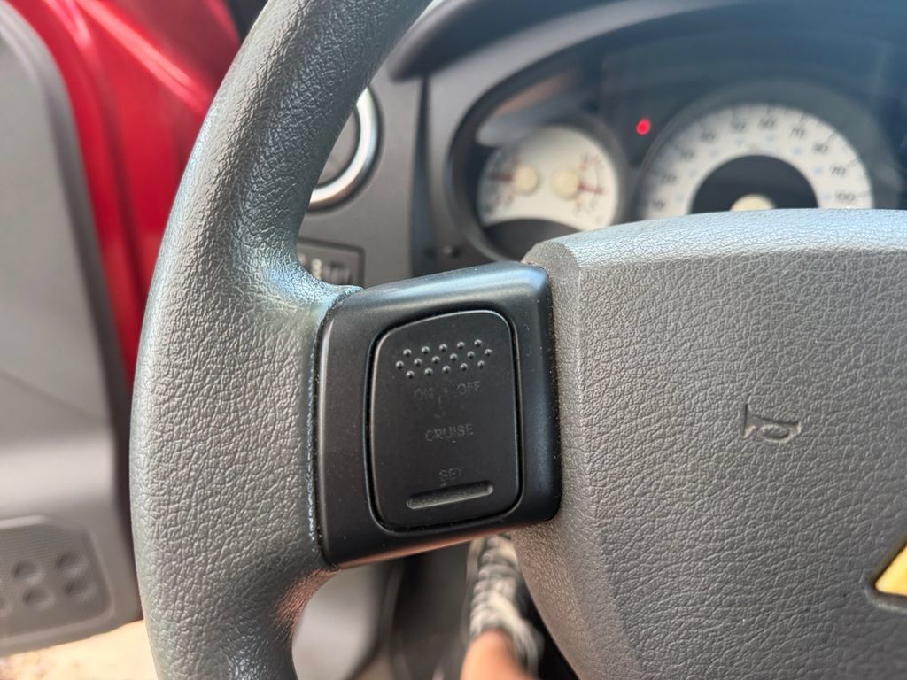 Used 2006 Mitsubishi Raider LS AWD/4WD image 15