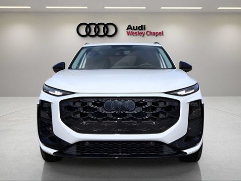 New 2026 Audi Q3 quattro 2.0T AWD/4WD image 8