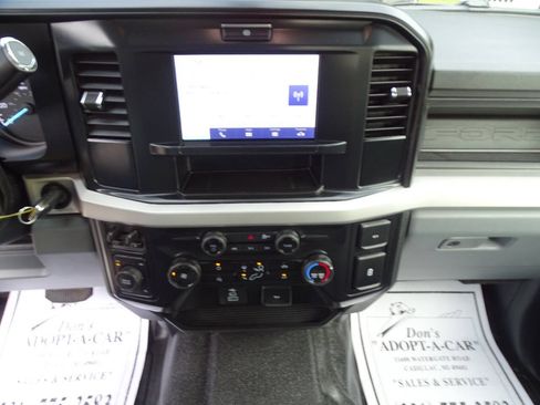 Used 2025 Ford F250 4x4 Crew Cab XL image 18