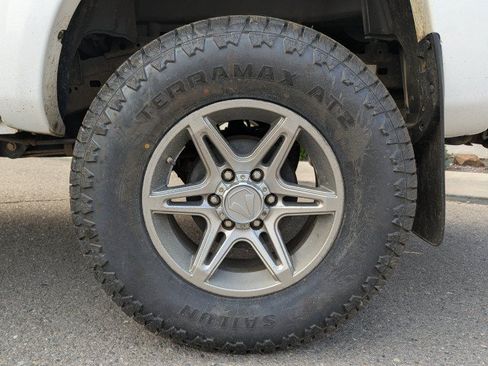 Used 2013 Toyota Tacoma 4x4 Double Cab w/ SR5 Pkg image 21