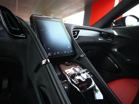 Certified 2022 Ferrari Roma image 31