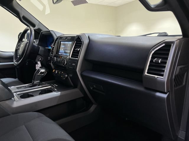 Used 2015 Ford F150 XLT w/ Equipment Group 302A Luxury AWD/4WD image 23