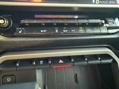 Used 2022 Toyota Tundra SR5 w/ SR5 Premium Package image 23