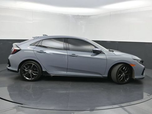 Used 2021 Honda Civic Sport image 2