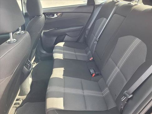 Used 2024 Kia Forte Sedan FWD image 8