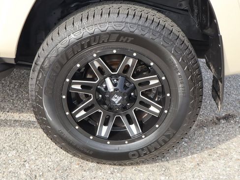 Used 2023 Toyota 4Runner TRD Pro AWD/4WD image 13