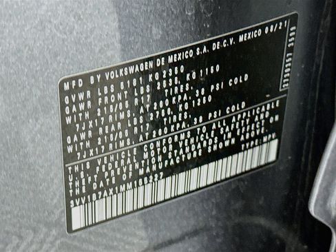 Used 2021 Volkswagen Tiguan S FWD image 12
