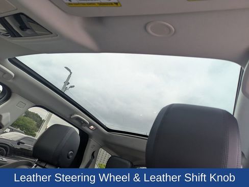 Used 2023 Land Rover Discovery Sport S AWD/4WD image 17