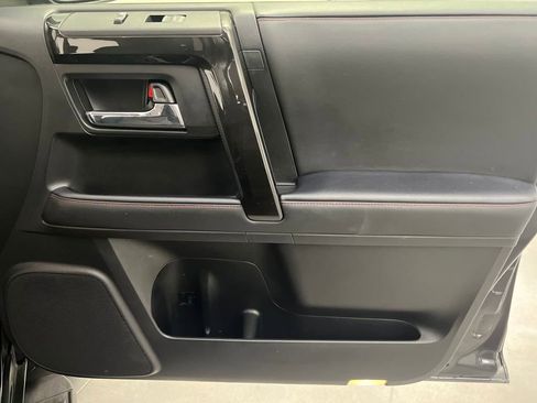 Used 2024 Toyota 4Runner TRD Off-Road image 23