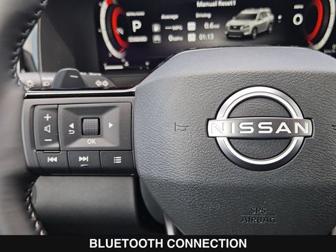 New 2026 Nissan Pathfinder SL FWD image 27