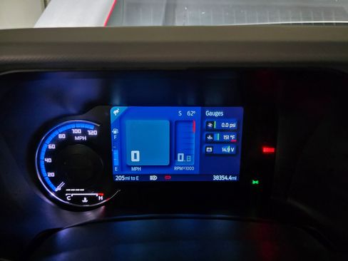 Used 2022 Ford Bronco Black Diamond image 68