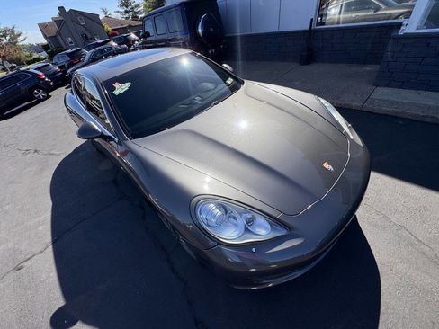 Used 2013 Porsche Panamera S w/ Premium Pkg Plus RWD image 10