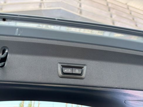 Used 2023 BMW X3 sDrive30i w/ M Sport Package RWD image 23