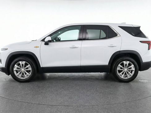 Used 2025 Chevrolet Equinox LT FWD image 5