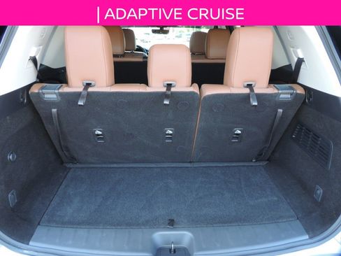 Used 2025 Nissan Pathfinder Platinum w/ Cargo Package FWD image 14