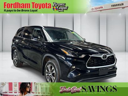 Used 2022 Toyota Highlander XLE