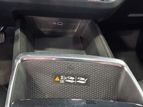 Used 2025 Chevrolet Equinox LT w/ Convenience Package II AWD/4WD image 21