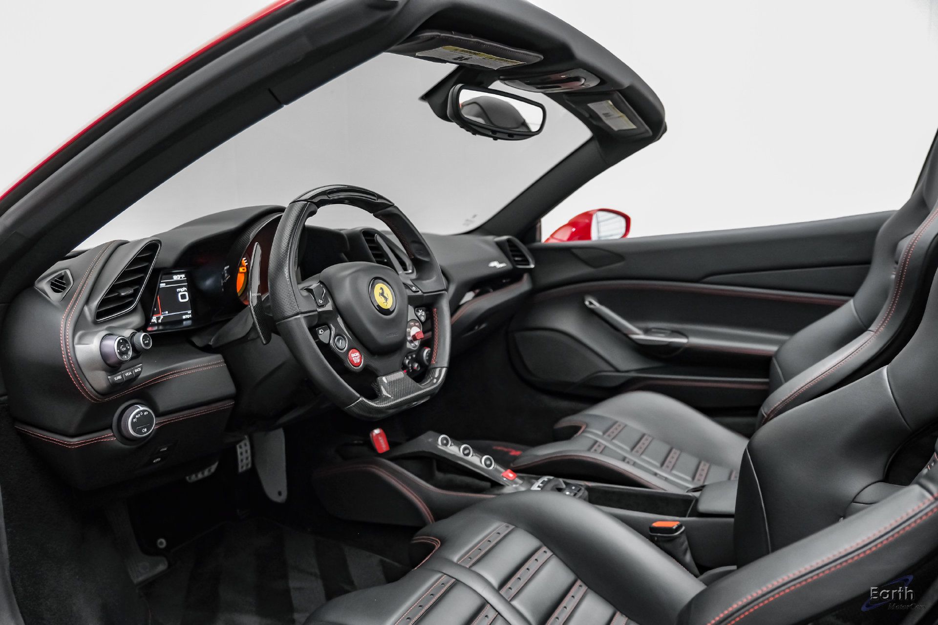 Used 2018 Ferrari 488 Spider RWD image 46